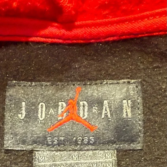 Jordan Nike Like New Boys Medium Red and Black Jacket - Picture 5 of 5